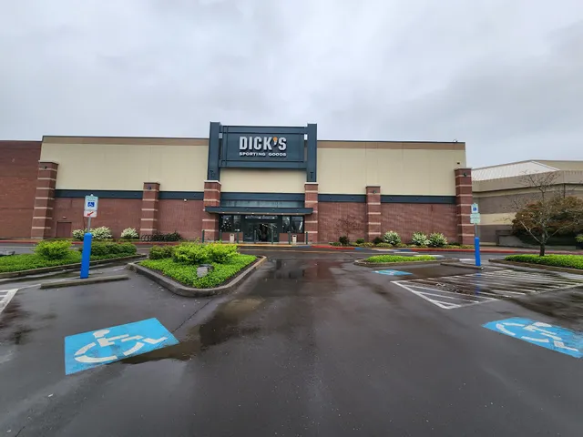 DICK'S Sporting Goods