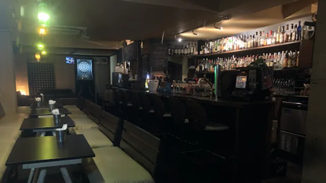 Bar&Dining LiNCUE リンク