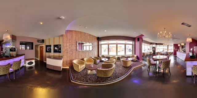 Aura Bar and Lounge