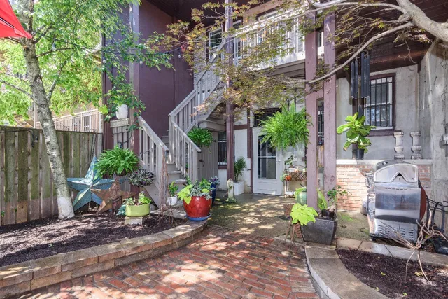 House 5863- Bed and Breakfast