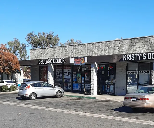 Del Lago Liquor