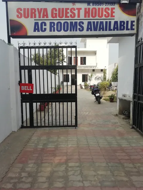 OYO 35794 Surya Guest House