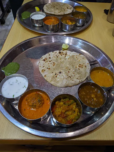 Annapurna Bhojanalaya Pure Vegetarian