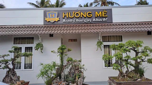Huong Me Hotel