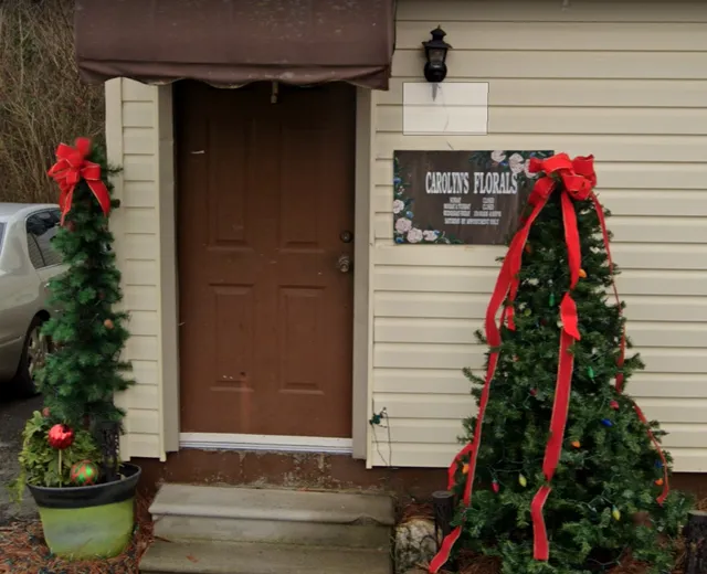 Carolyn's Florals and Baskets
