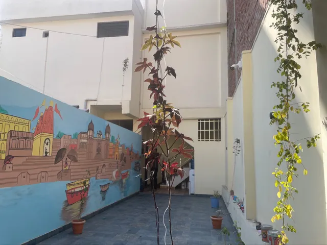 Shree paying guest house