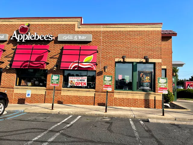 Applebee's Grill + Bar