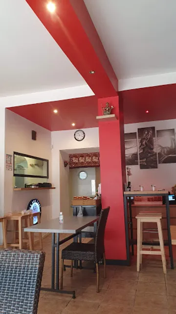 Tsuki Sushi & Box Thaïme