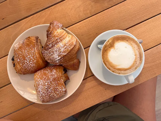 UAU PARENTESI BUCCIA