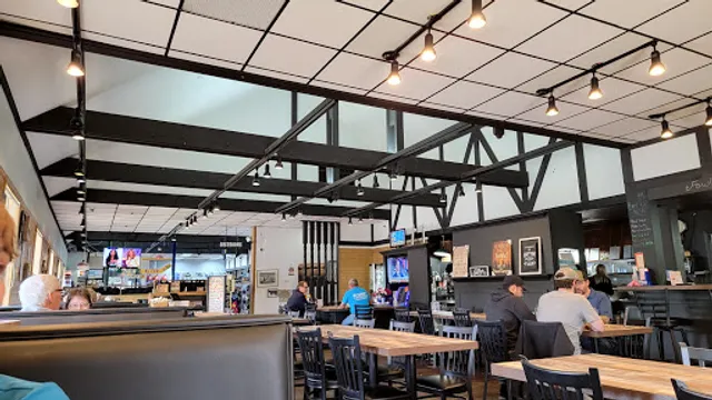 Fowlerville Farms Family Restaurant