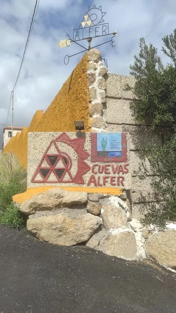 Casa Cuevas Alfer