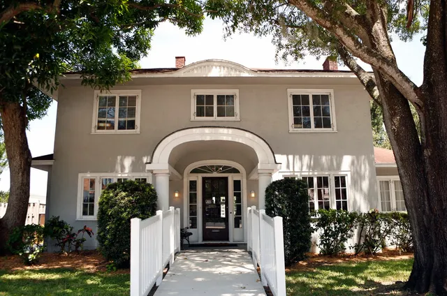 It's A Secret Beauty Lounge