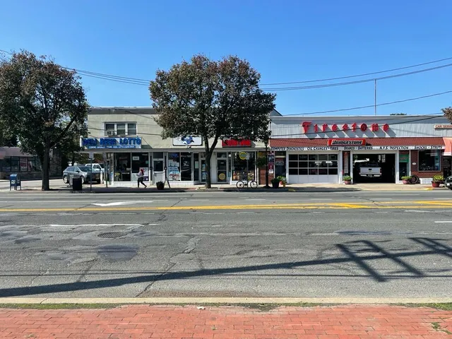 Broadway Liquor & Wine