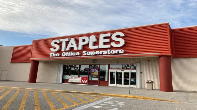 Staples