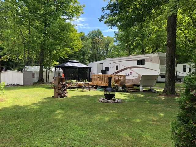 Twin Ells RV Park & MH Community