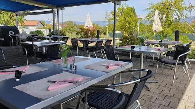 Restaurant et Minigolf des Pommiers