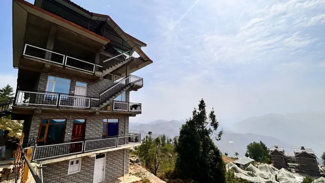 Madhav Palace Homestay Fagu Shimla