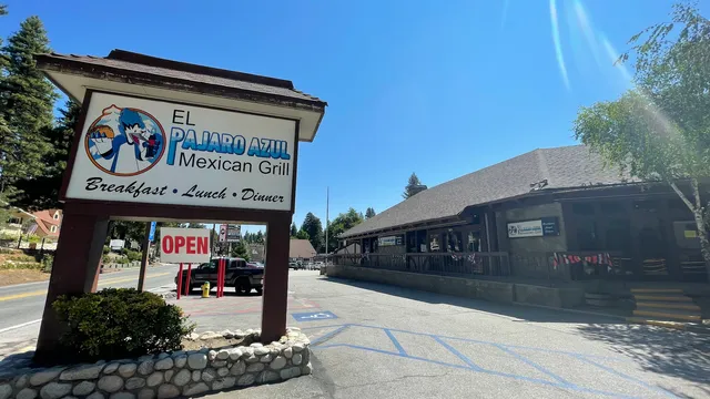 El Pájaro Azul Mexican Grill