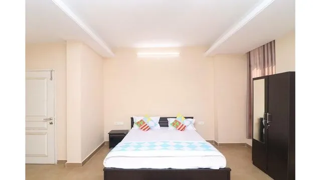 OYO 27826 Graceful Stay