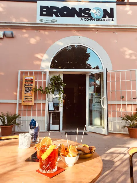 Bronson Café e Cucina