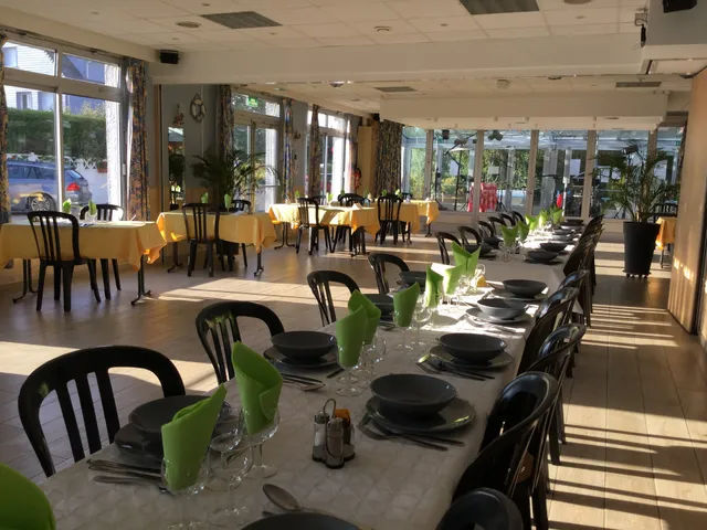 Restaurant Chez Mireille & Résidence Reingam Park Motel