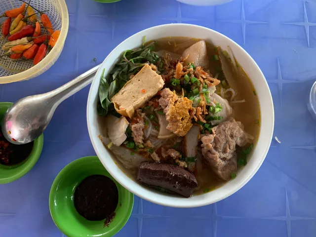 Quán ăn HUỲNH NHƯ