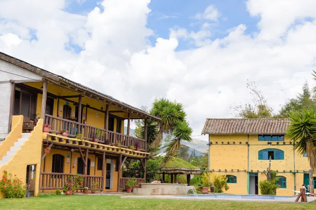 Hostal Colibrí Aeropuerto