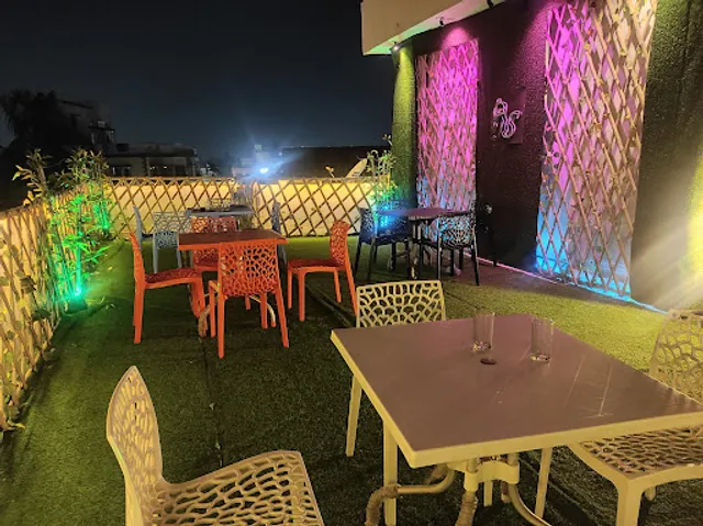 Night Sky Rooftop Cafe