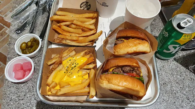 번패티번 더현대서울점