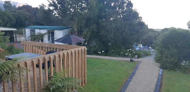 Barrytown Backpackers