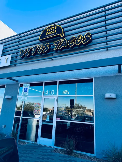 Vitos Tacos