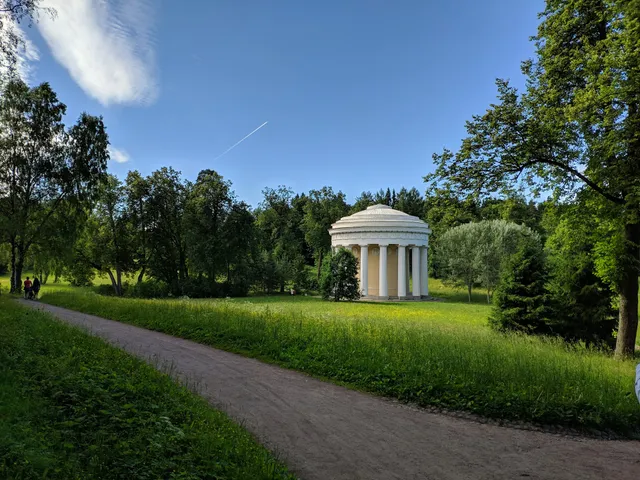 Pavlovskiy Park