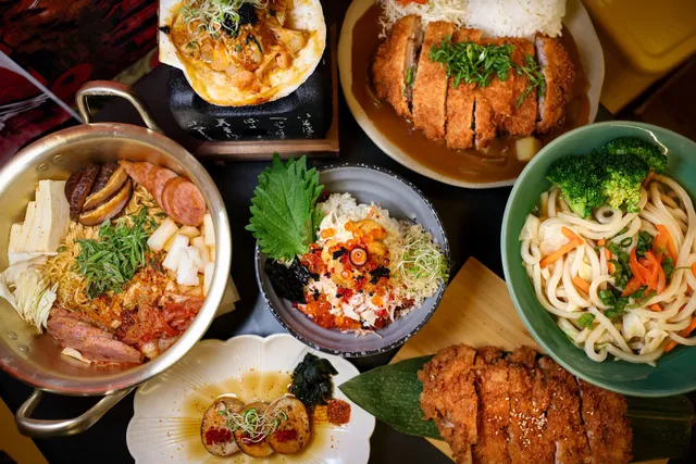 KChickin (Korean, Sushi, Hand roll and Japanese Cuisine)