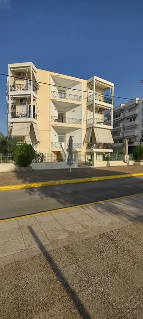 GARDEN LEFKANTI sea rooms & aparts