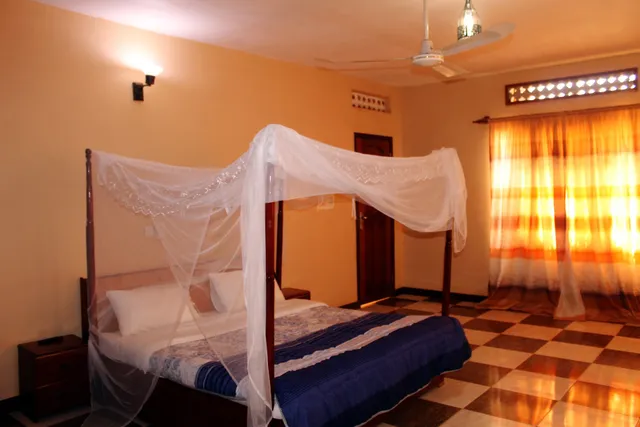 Rainbow Motel ( Sembabule )