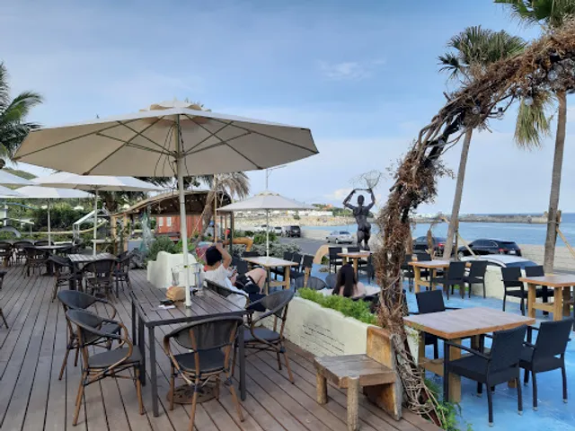 Dalu'an Aboriginal Cultural Theme Restaurant - Azure Frontier