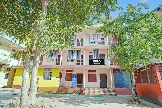 Super Hotel O Chandmari Guwahati