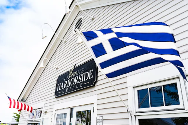 Anna's Harborside Grille