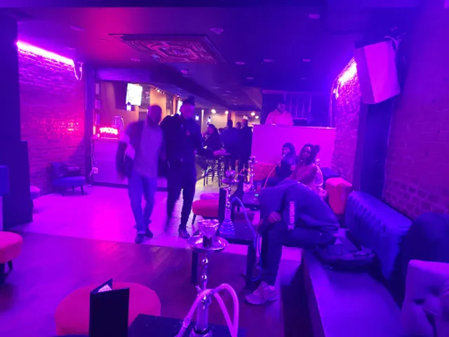 Felicity Bar & Lounge