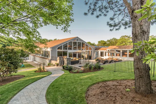 Rockport Inn & Suites