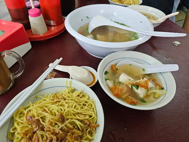 Xin Loong Kee Fish Head Soup