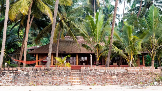 Chera Rock Beach Resort