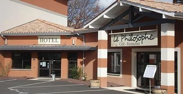 Relais Akena La Brède Hotel