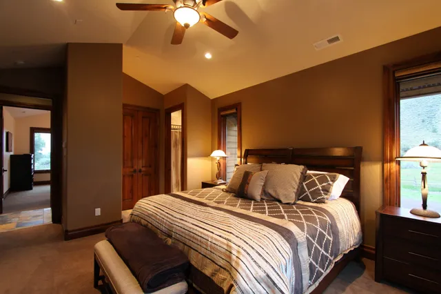 Crystal Ranch Lodge & Resort