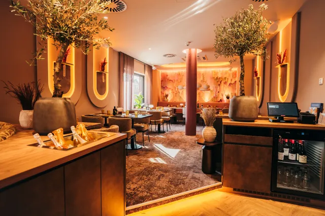 beppo Restaurant.Suites