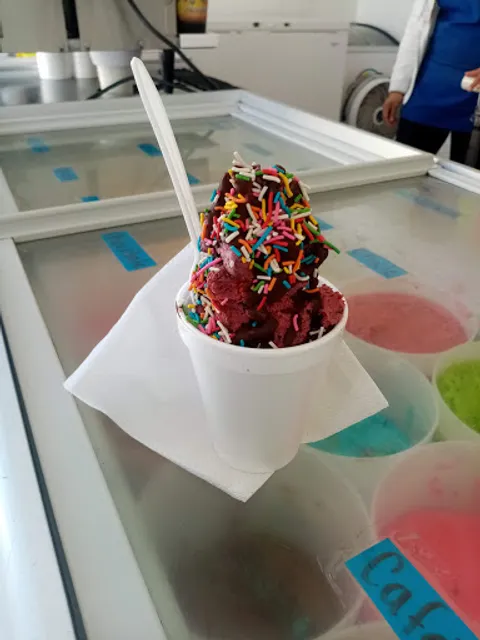Helados Nena (helados, paletas, chaskas)