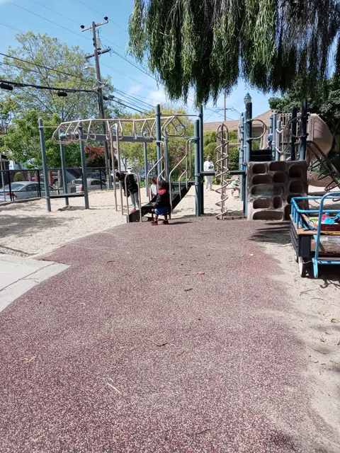 Haskell-Mabel Mini Park