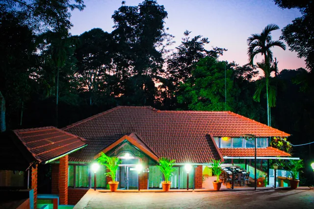 ALPINIA ESTATE RESORT