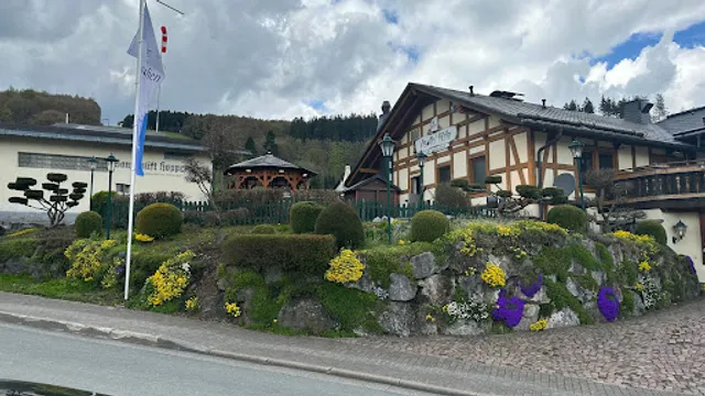 Vis á Vis ś Hütte e.K.