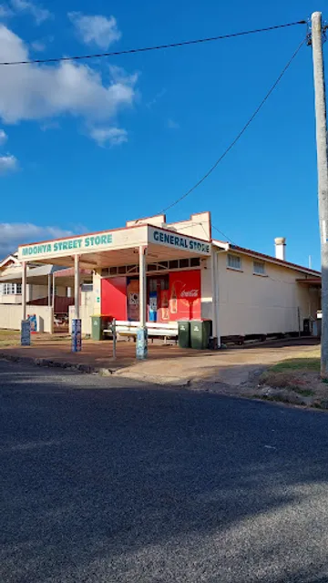 Moonya Street Store
